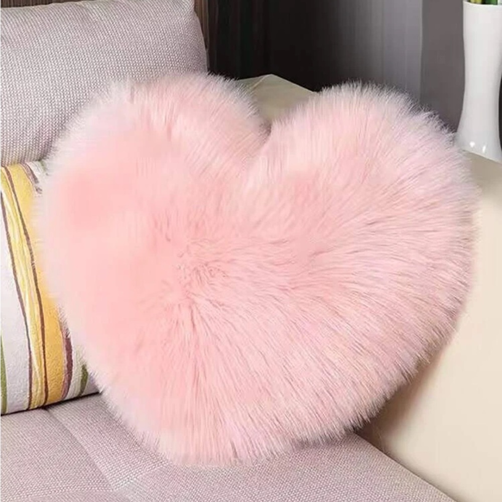 1pc Heart Shaped Cushion Cover Without Filler